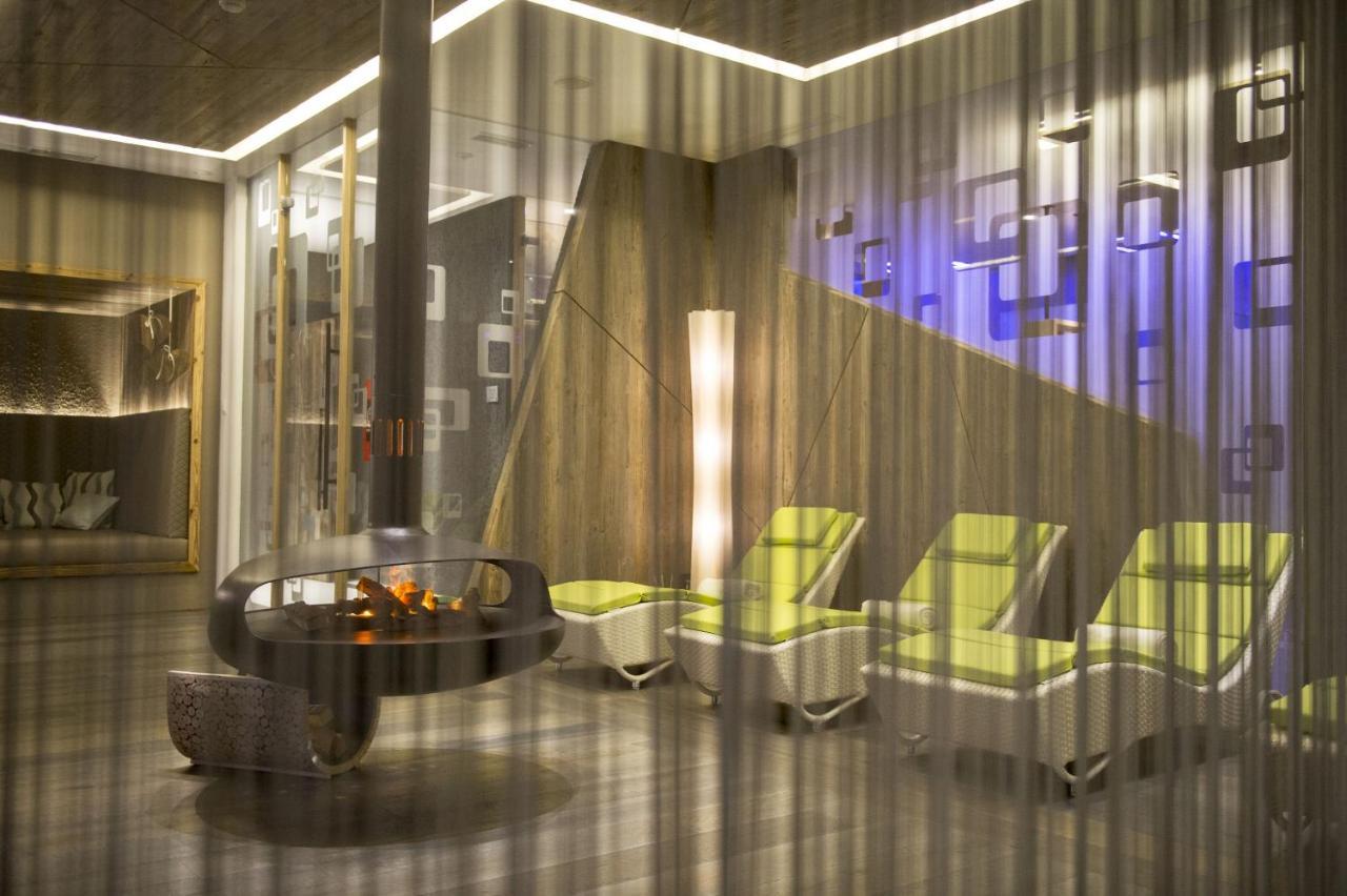 Hotel Cosmea 4 Stars - Your Dolomites Experience โอติเซ ภายนอก รูปภาพ