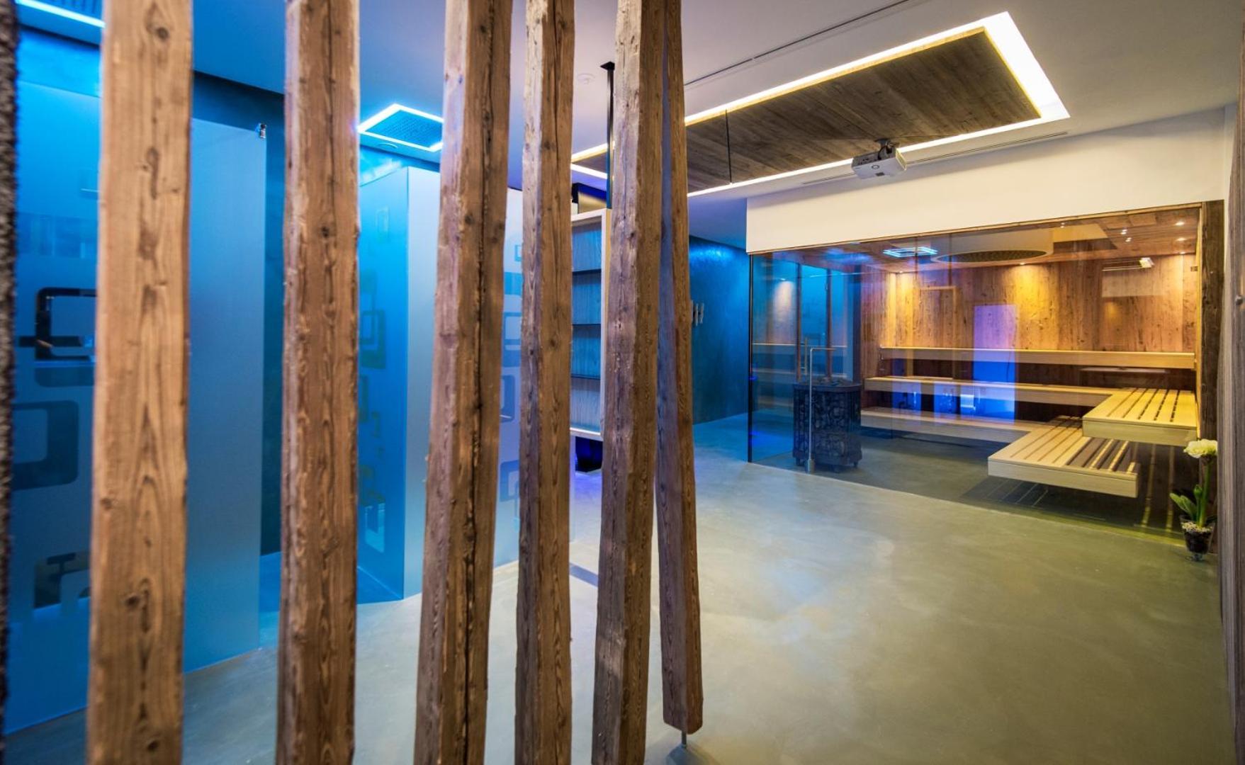 Hotel Cosmea 4 Stars - Your Dolomites Experience โอติเซ ภายนอก รูปภาพ